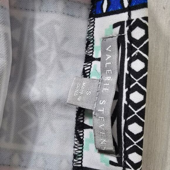 Valerie Stevens Geo Print Pencil Skirt - Picture 5 of 6